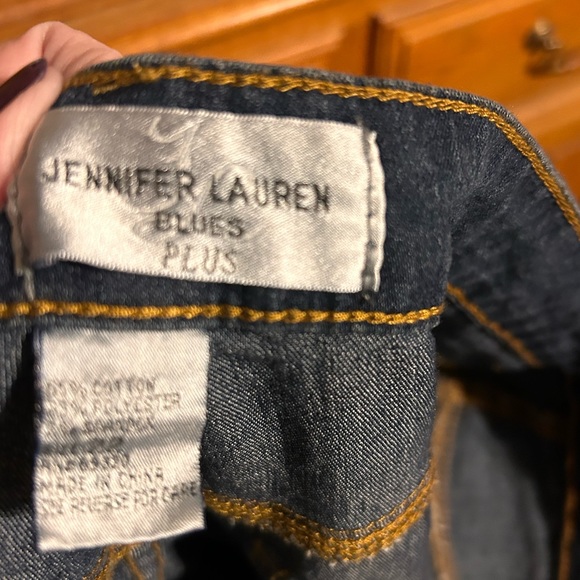 Jennifer Lauren Blues Jeans Plus Size - Picture 2 of 4